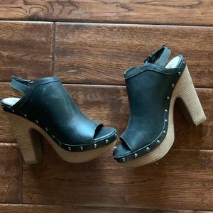 Jessica Simpson Black Heels